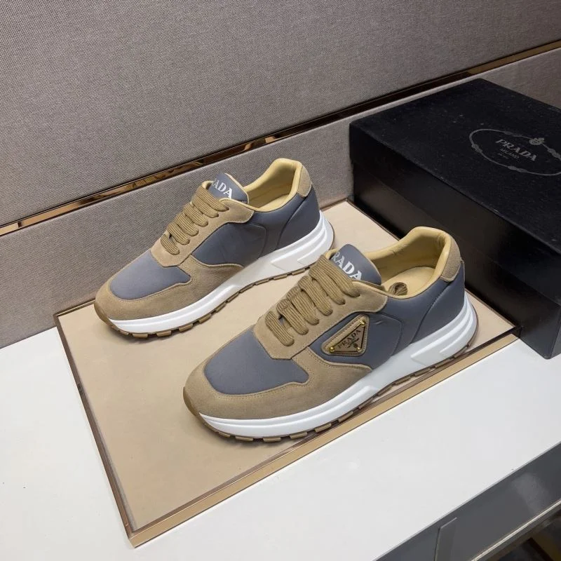 Prada Low Shoes Vibrant 35200