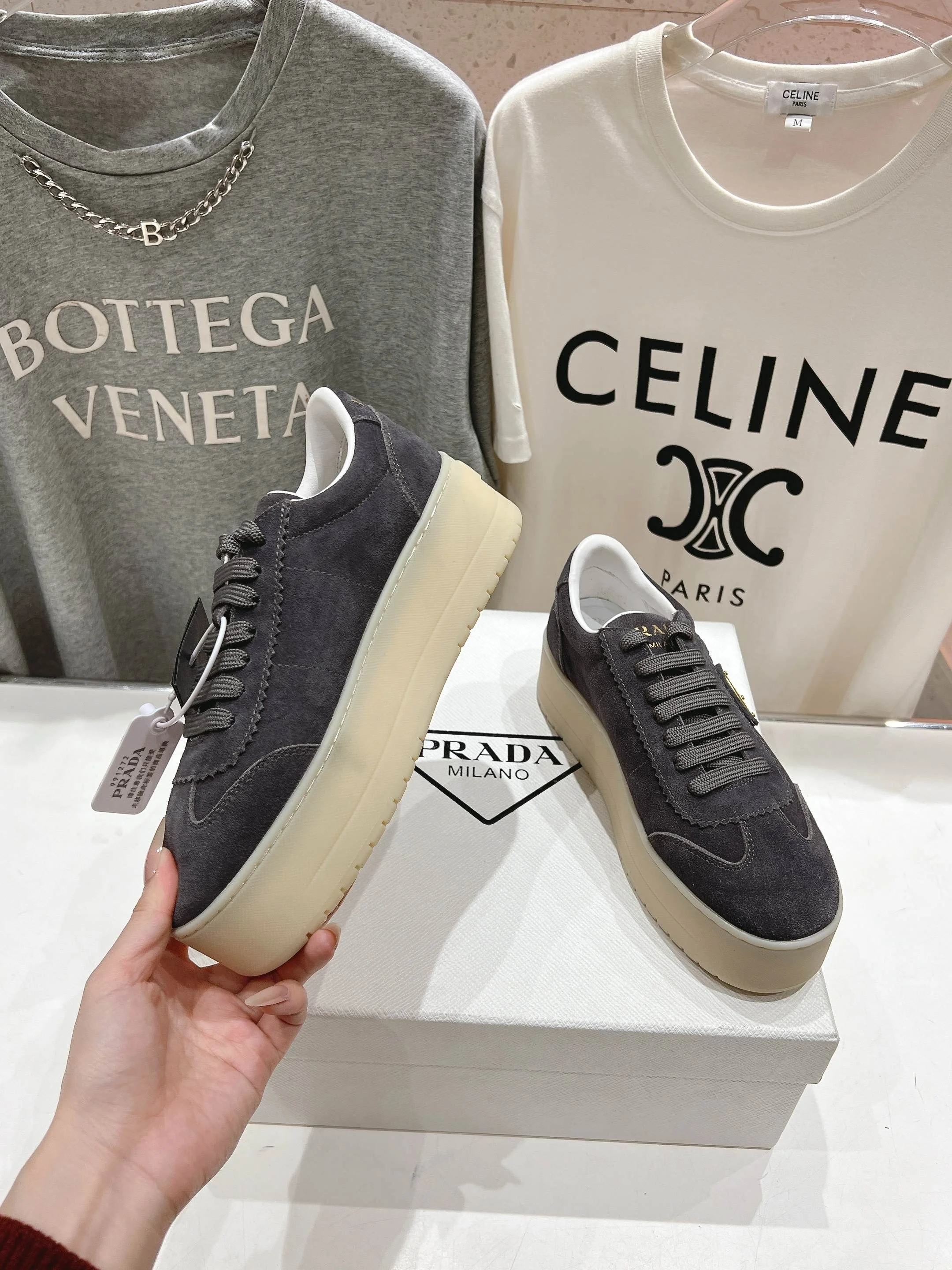 Affordable Prada Low Shoes 34198