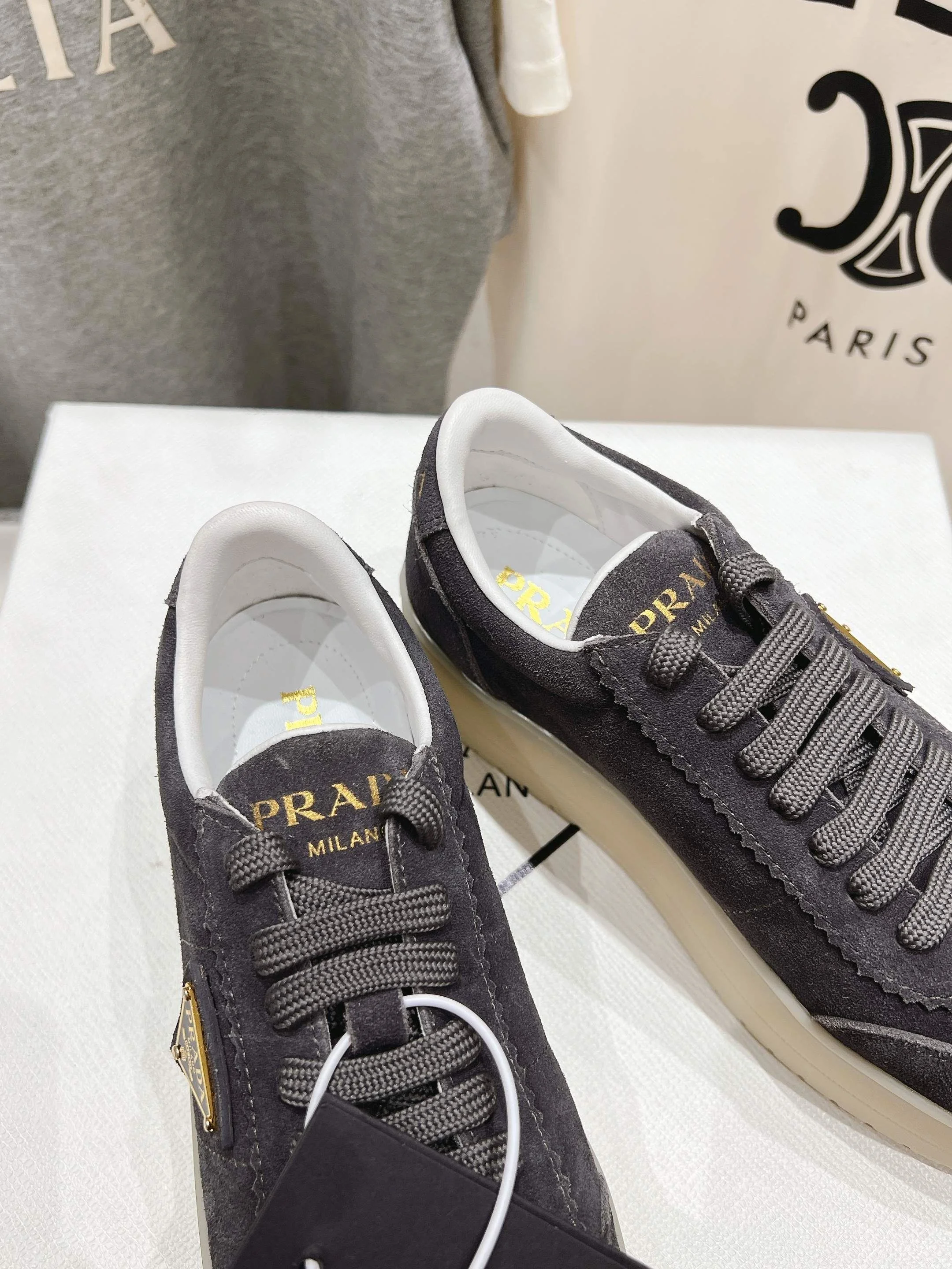 Affordable Prada Low Shoes 34198