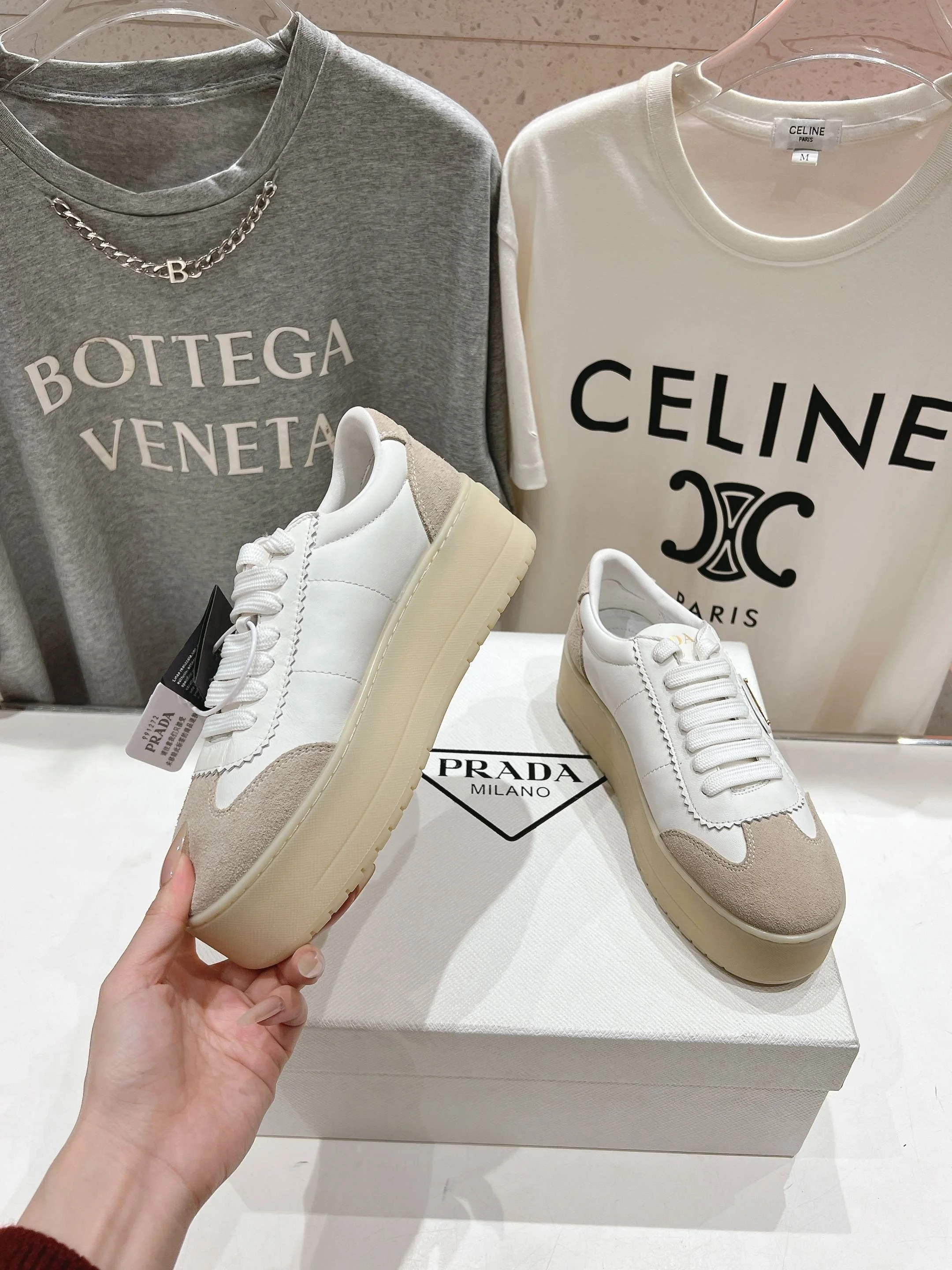 MoistureWicking Prada Low Shoes 34200