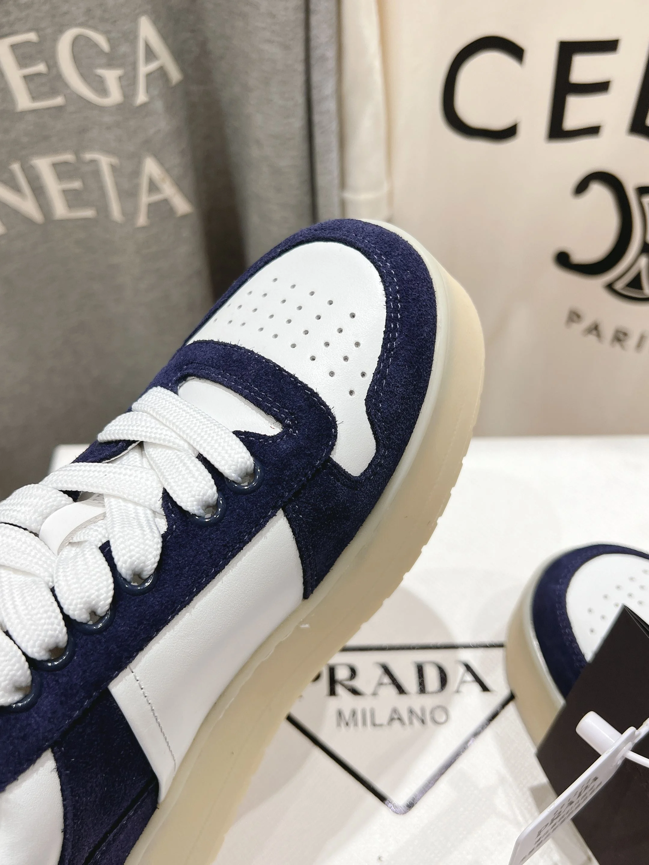 Prada Low Shoes TechFriendly 34201
