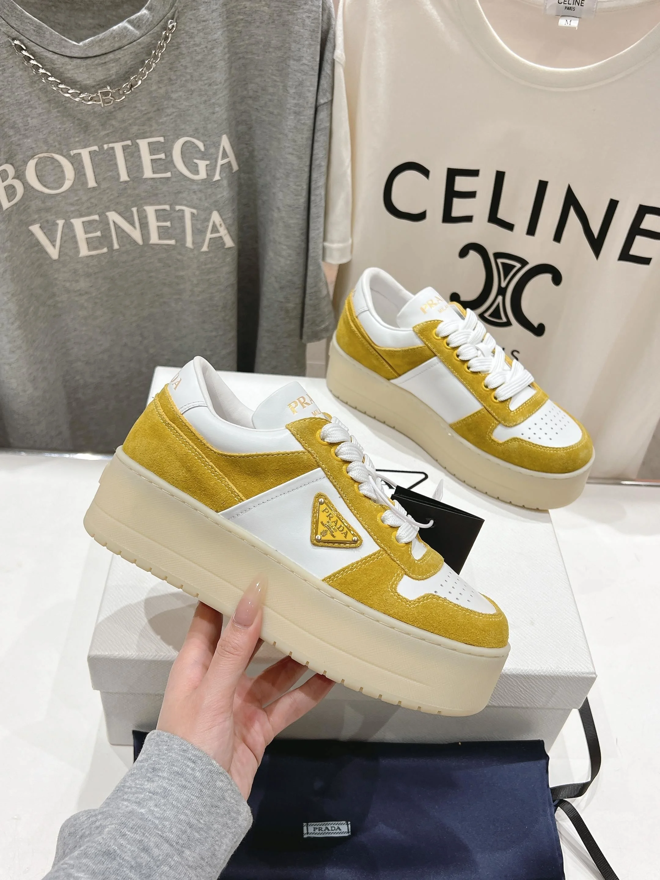 Prada Low Shoes Comfortable 34196