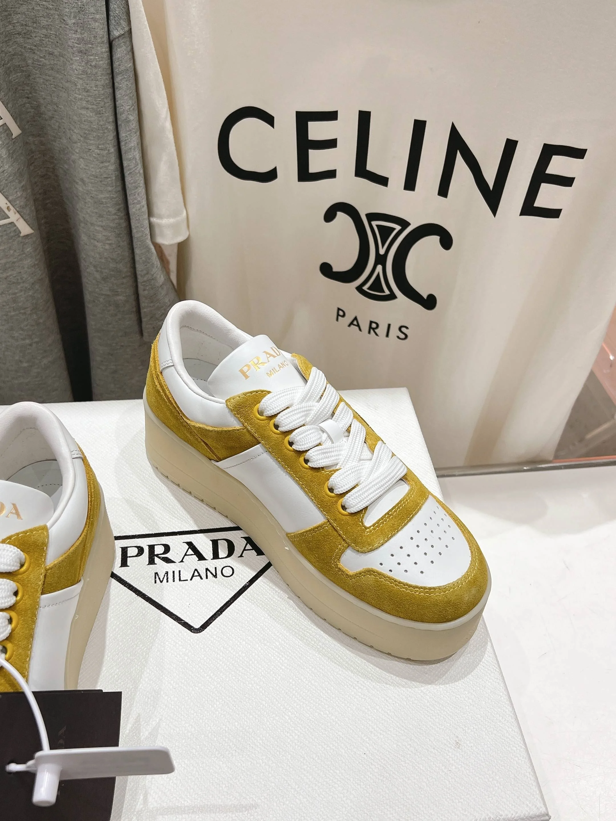Prada Low Shoes Comfortable 34196