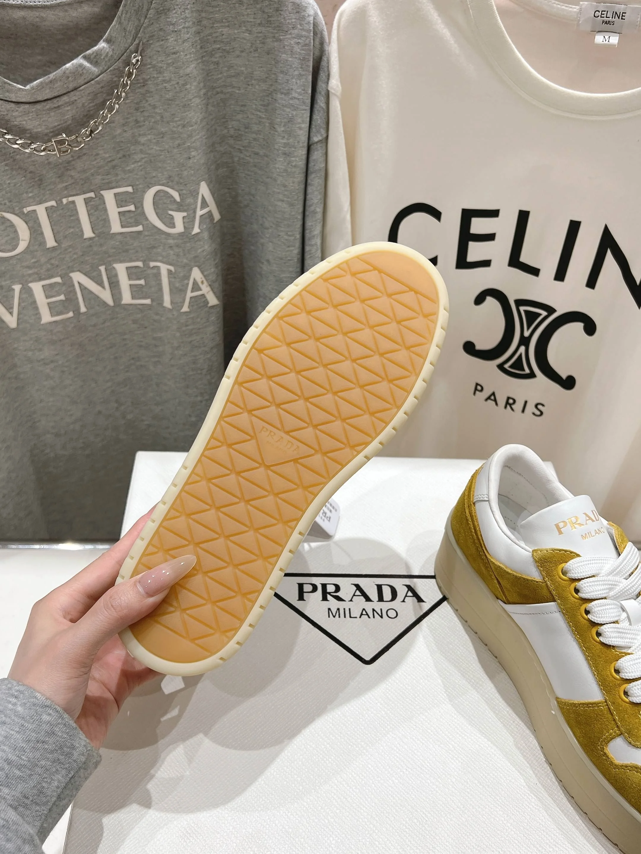 Prada Low Shoes Comfortable 34196