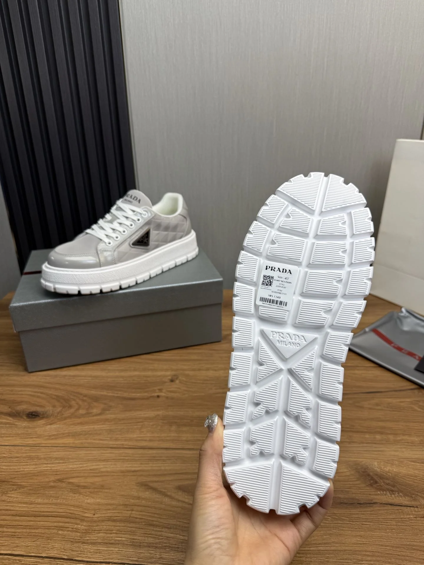 Seasonal Prada Low Shoes 34190