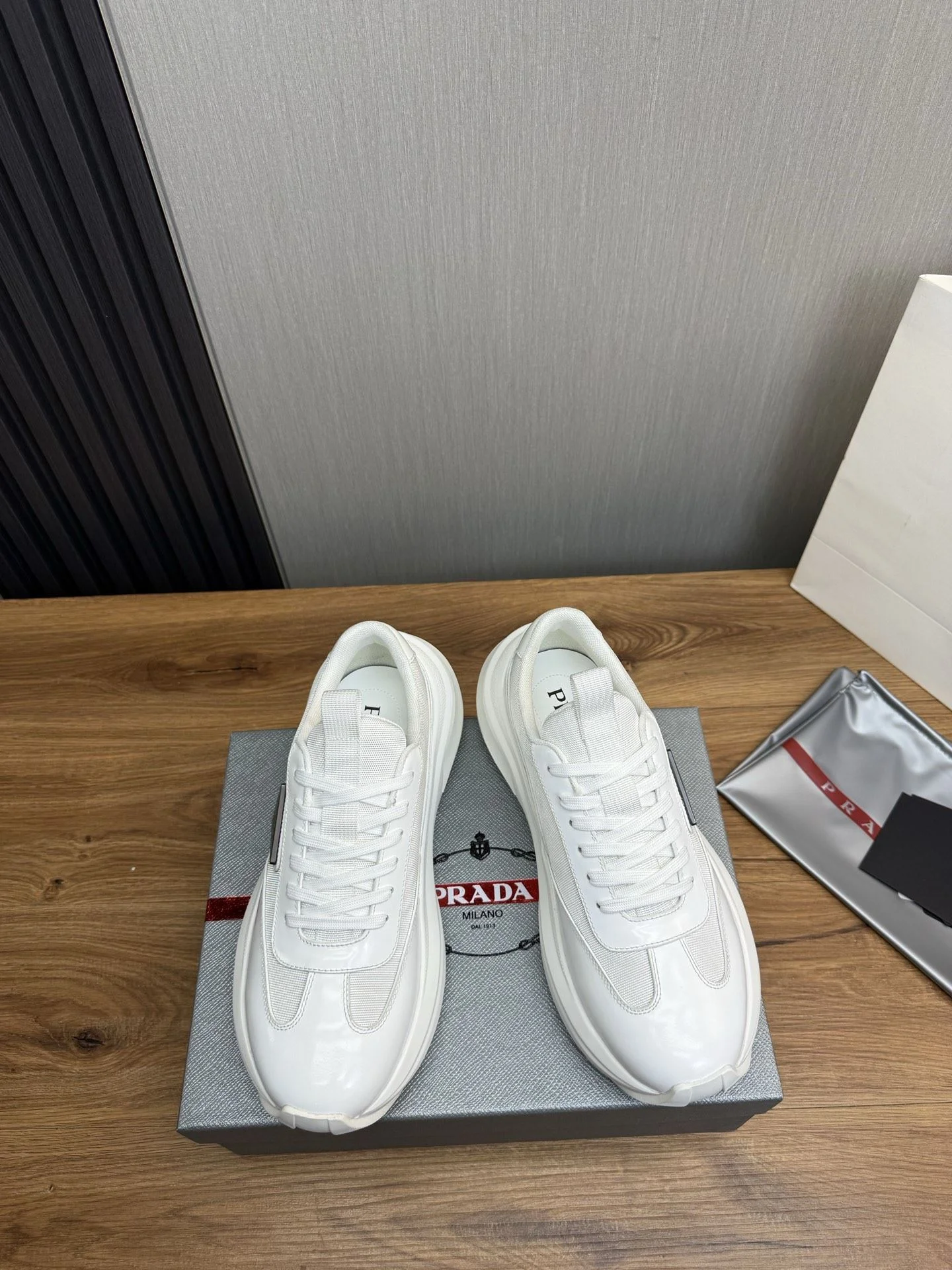 Prada Low Shoes OdorResistant 34189