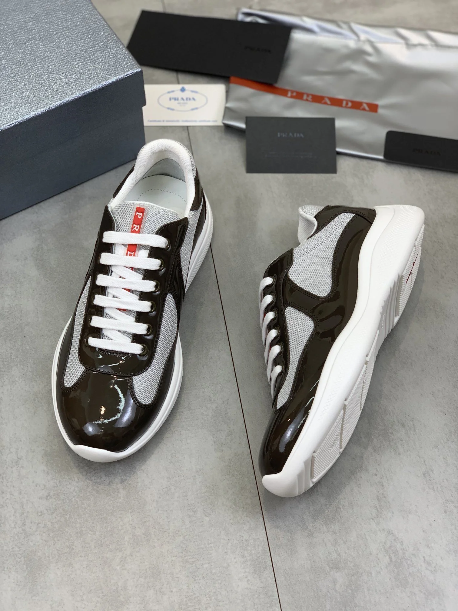 MoistureWicking Prada Low Shoes 34187