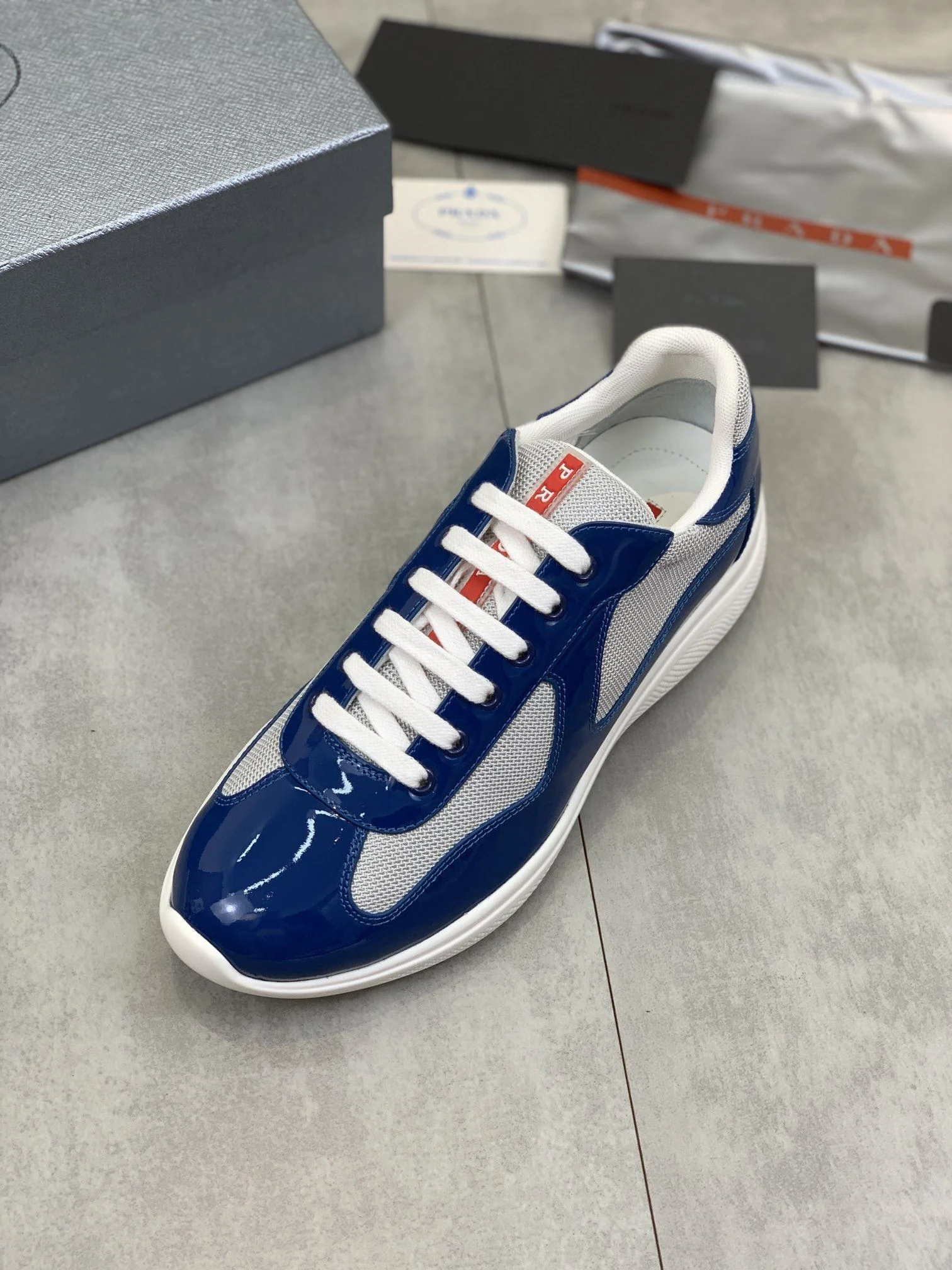 Prada Low Shoes Lightweight 34176