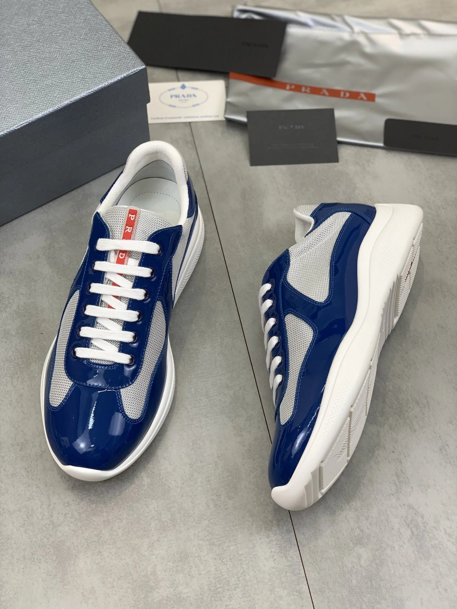 Prada Low Shoes Lightweight 34176