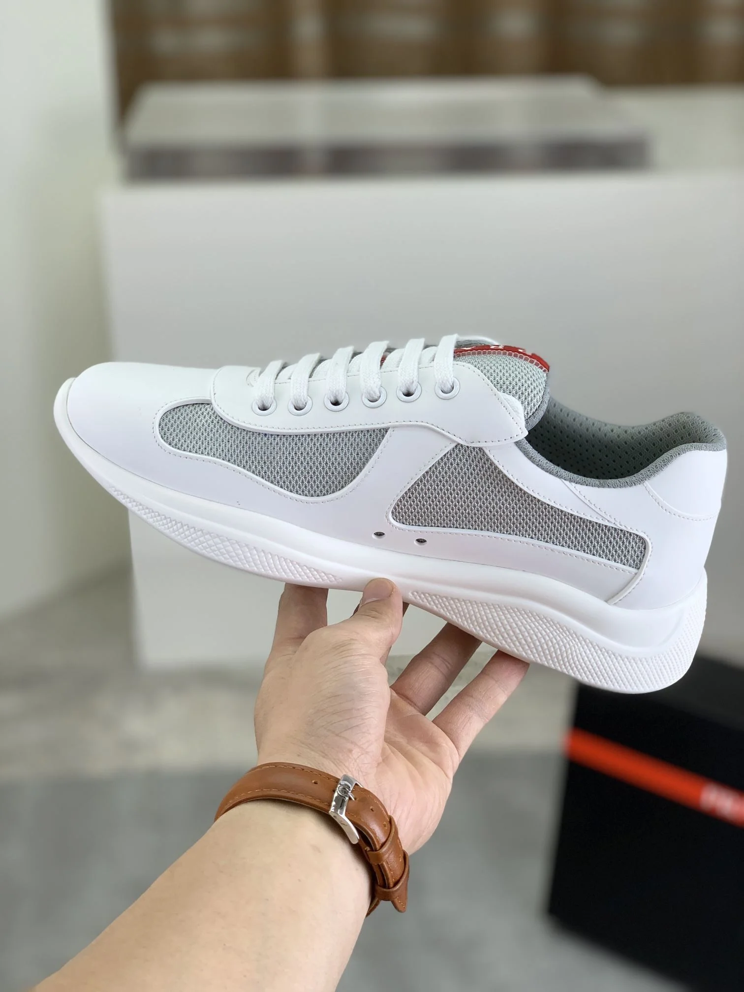 Sophisticated Prada Low Shoes 34177