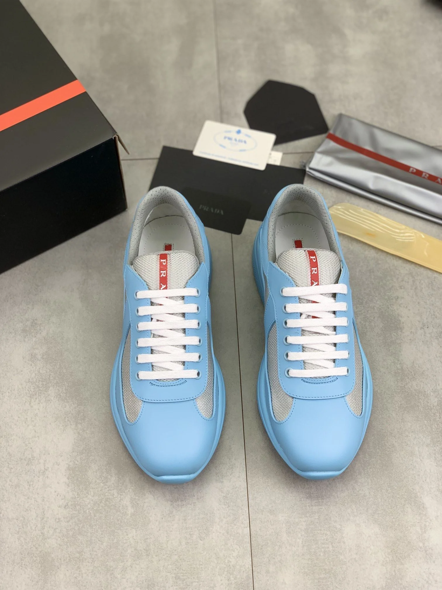 QuickDry Prada Low Shoes 34161