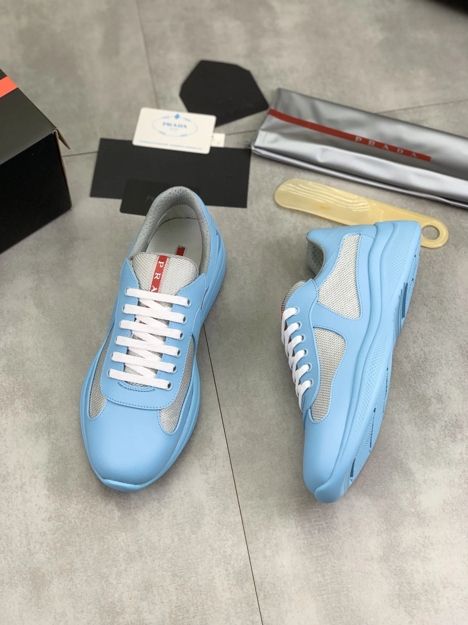 QuickDry Prada Low Shoes 34161