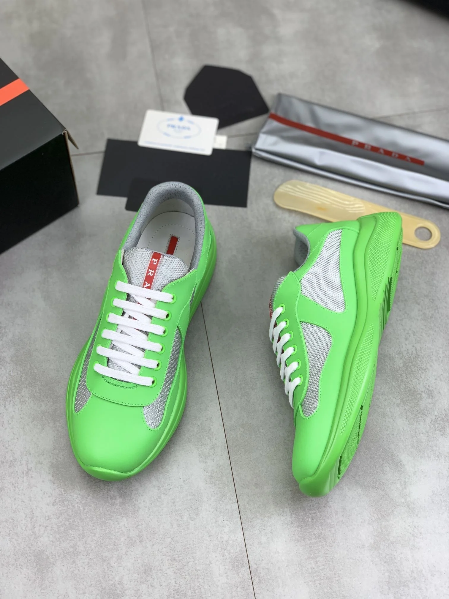 DailyWear Prada Low Shoes 34173