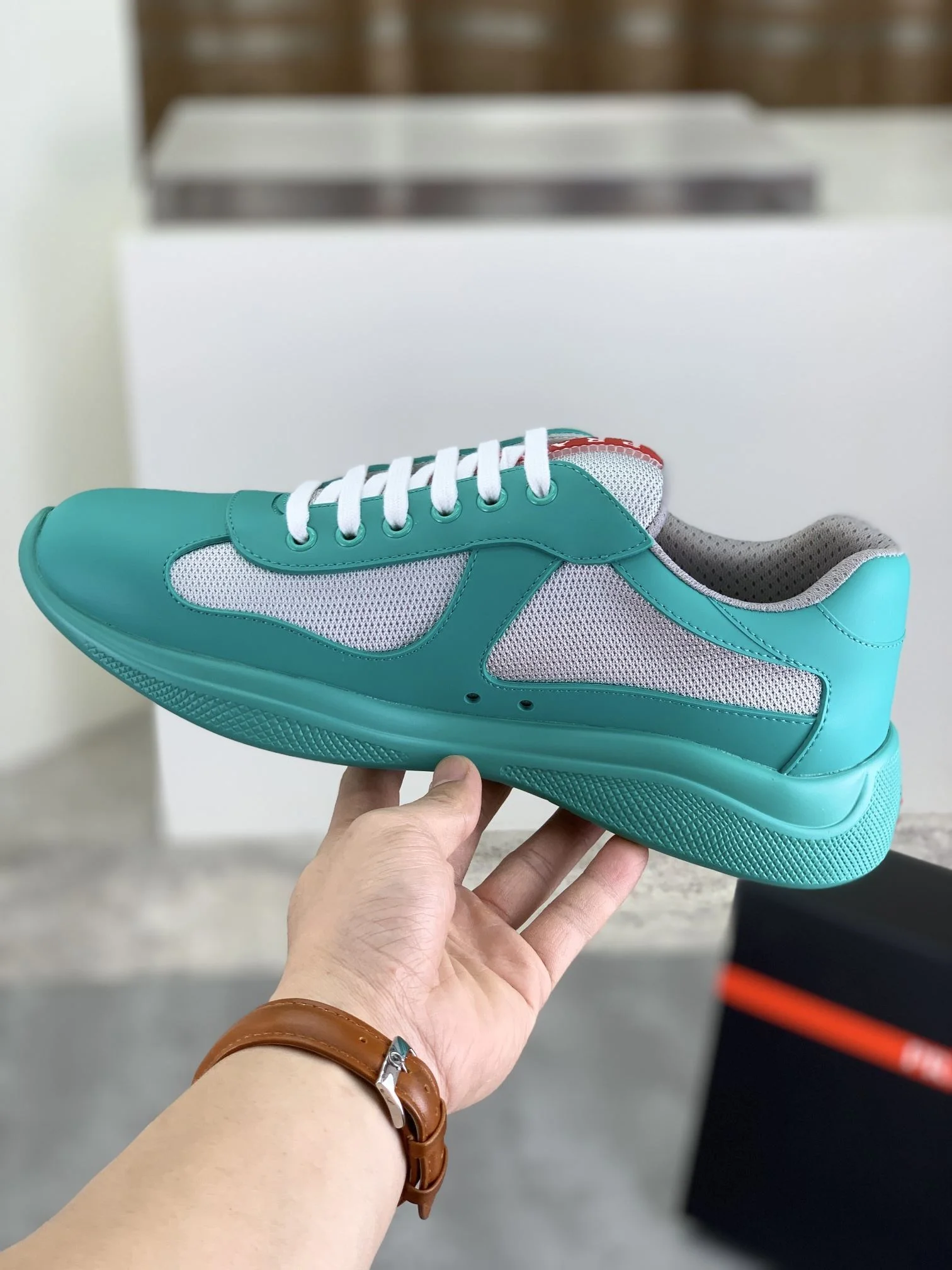 TimelessDesign Prada Low Shoes 34166