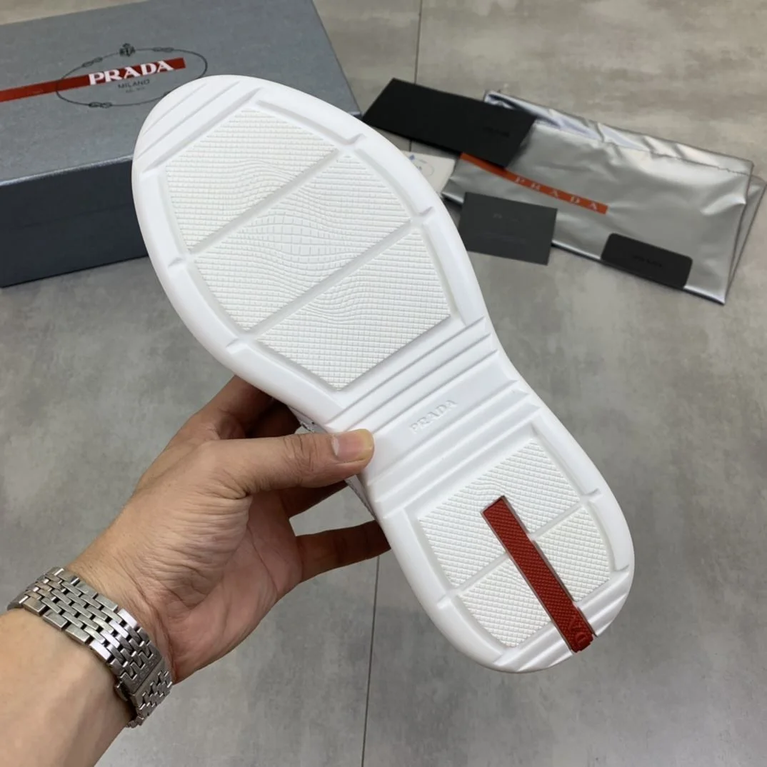 Prada Low Shoes Snug 34179