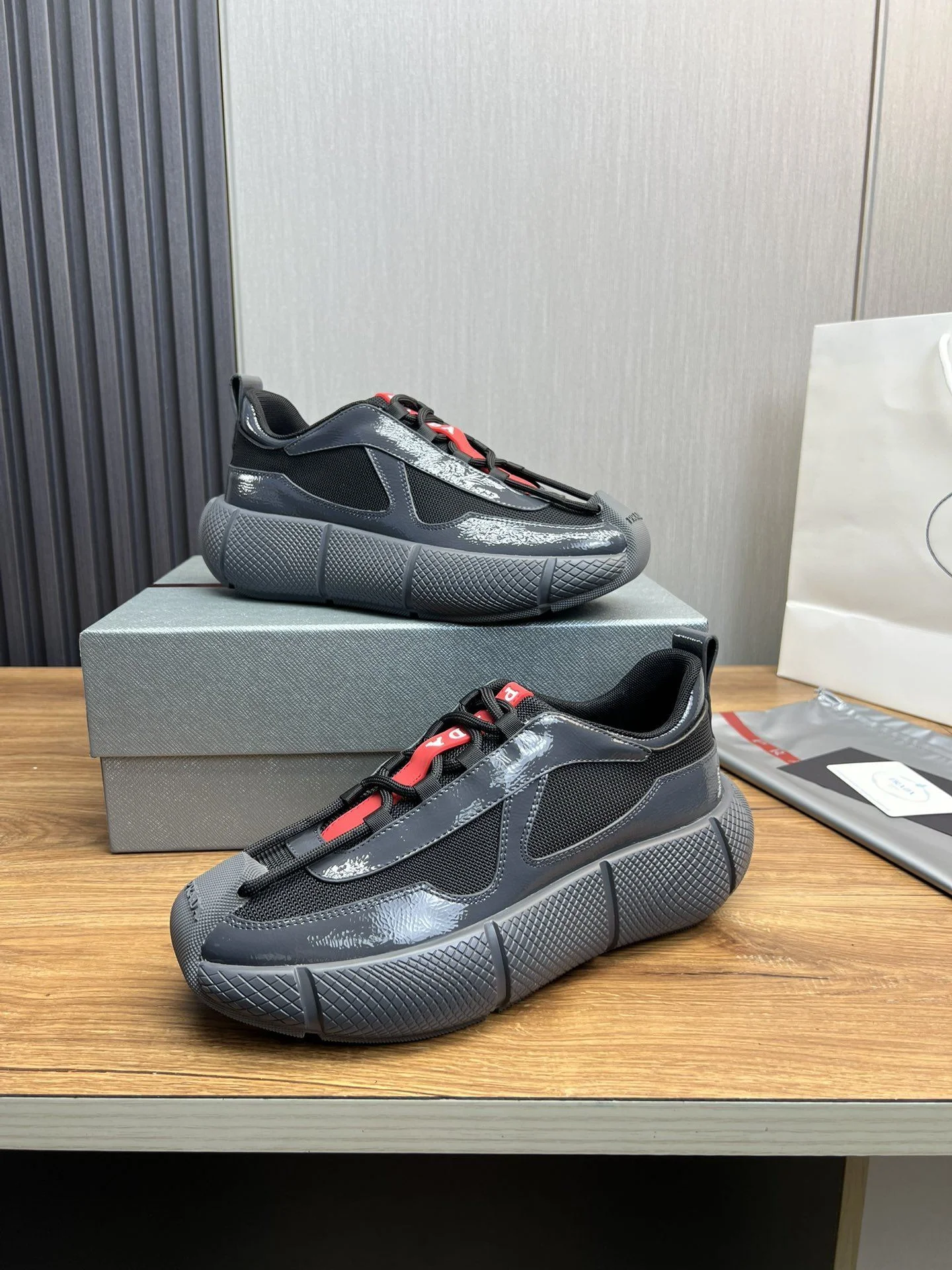 Prada Low Shoes Trendy 34168