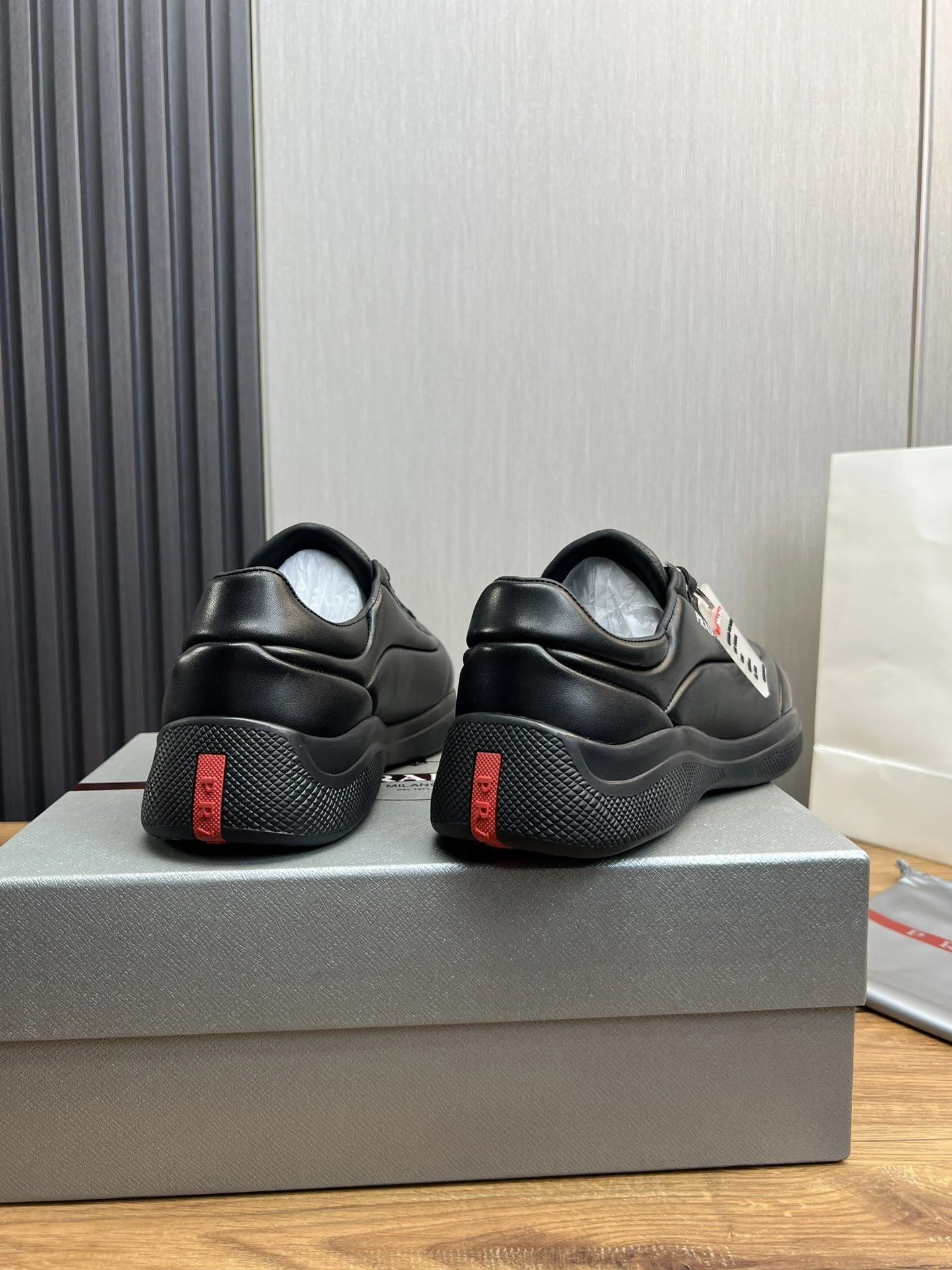 Prada Low Shoes WellDesigned 34151