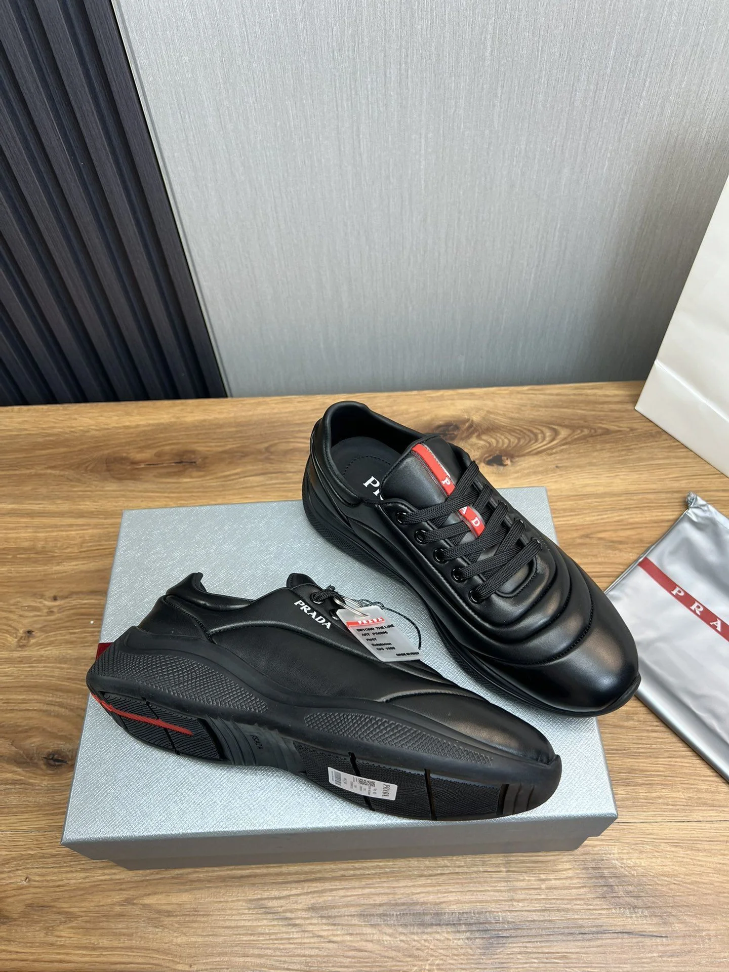 Prada Low Shoes WellDesigned 34151
