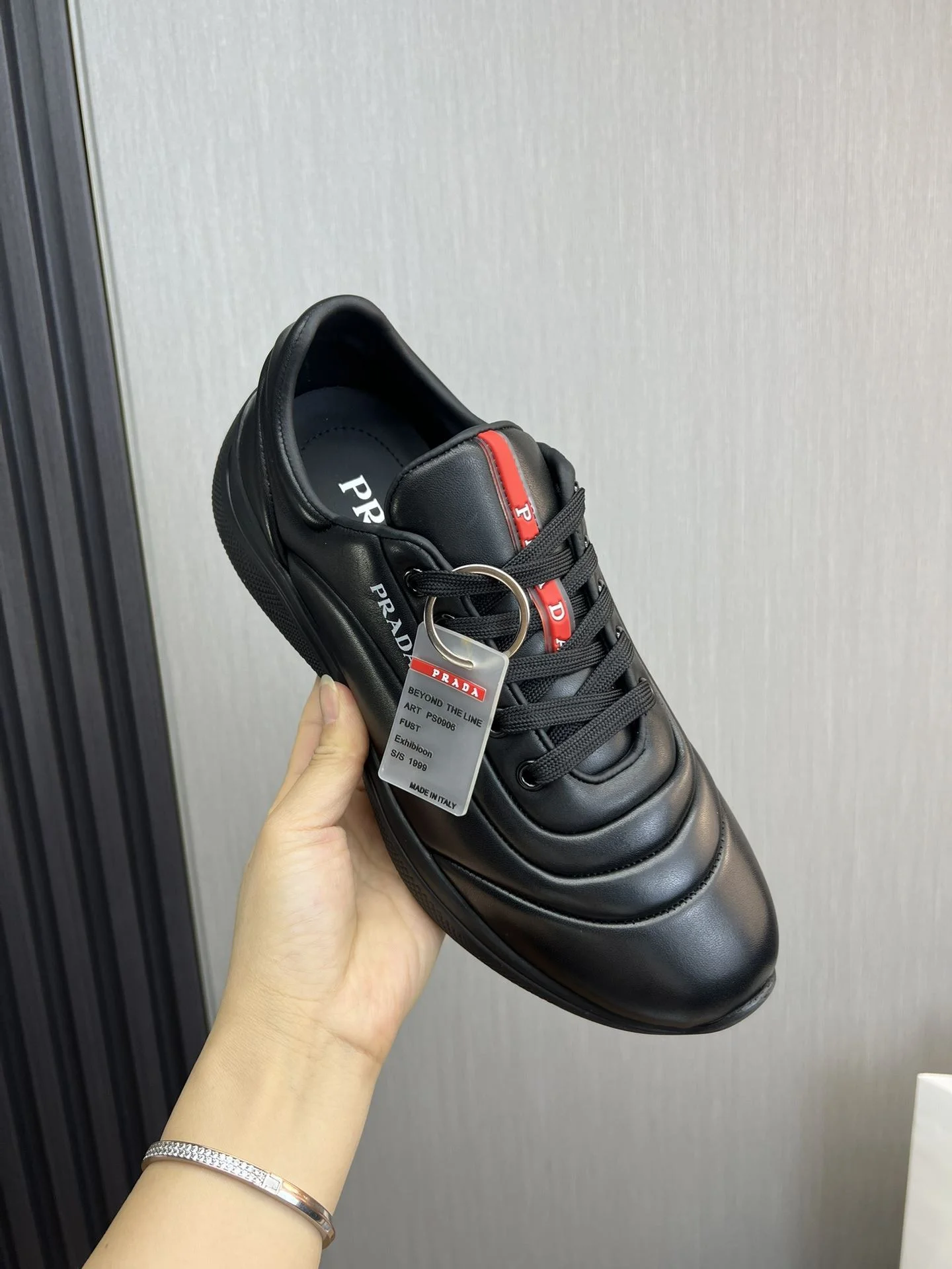 Prada Low Shoes WellDesigned 34151