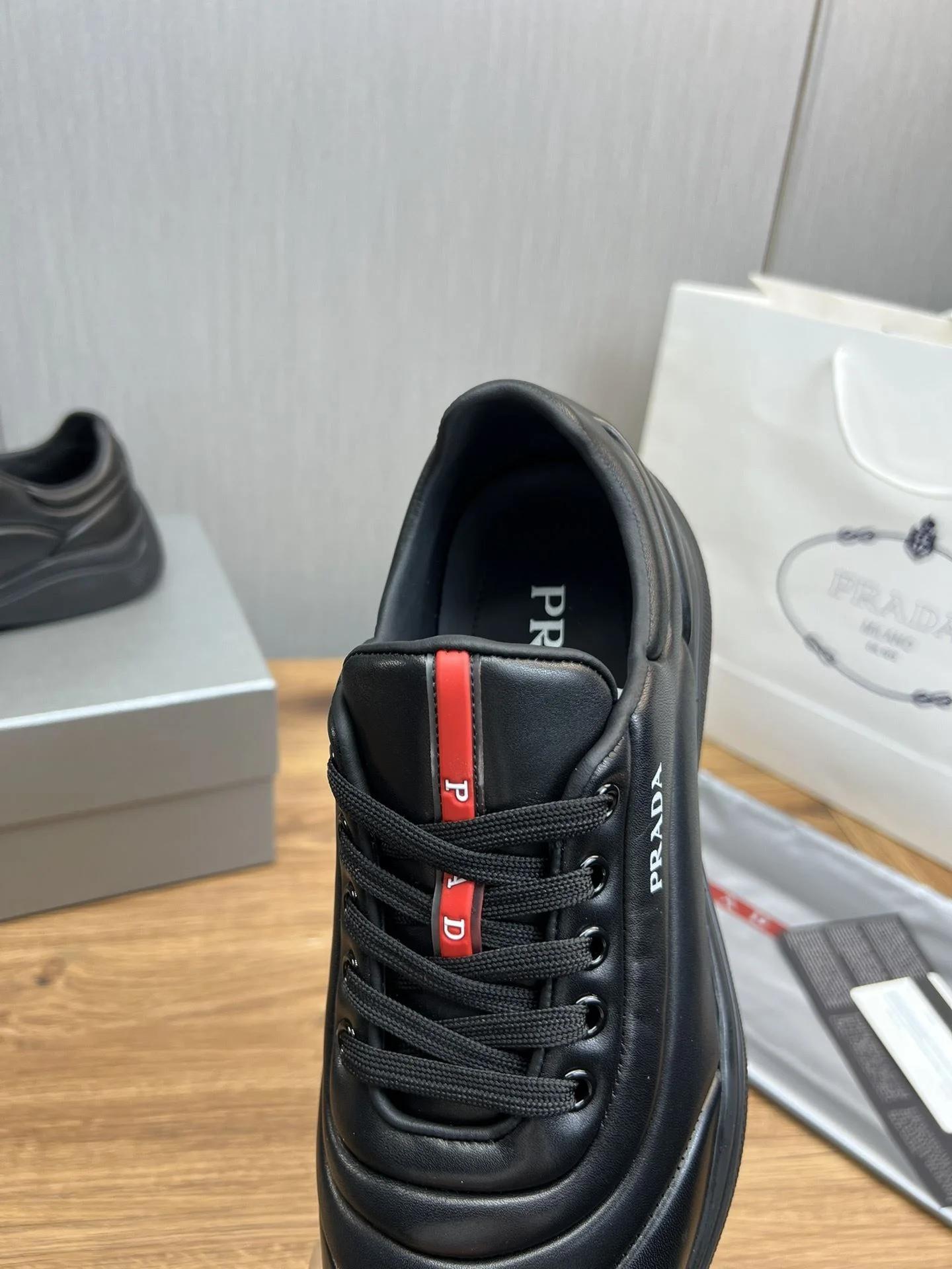 Prada Low Shoes WellDesigned 34151