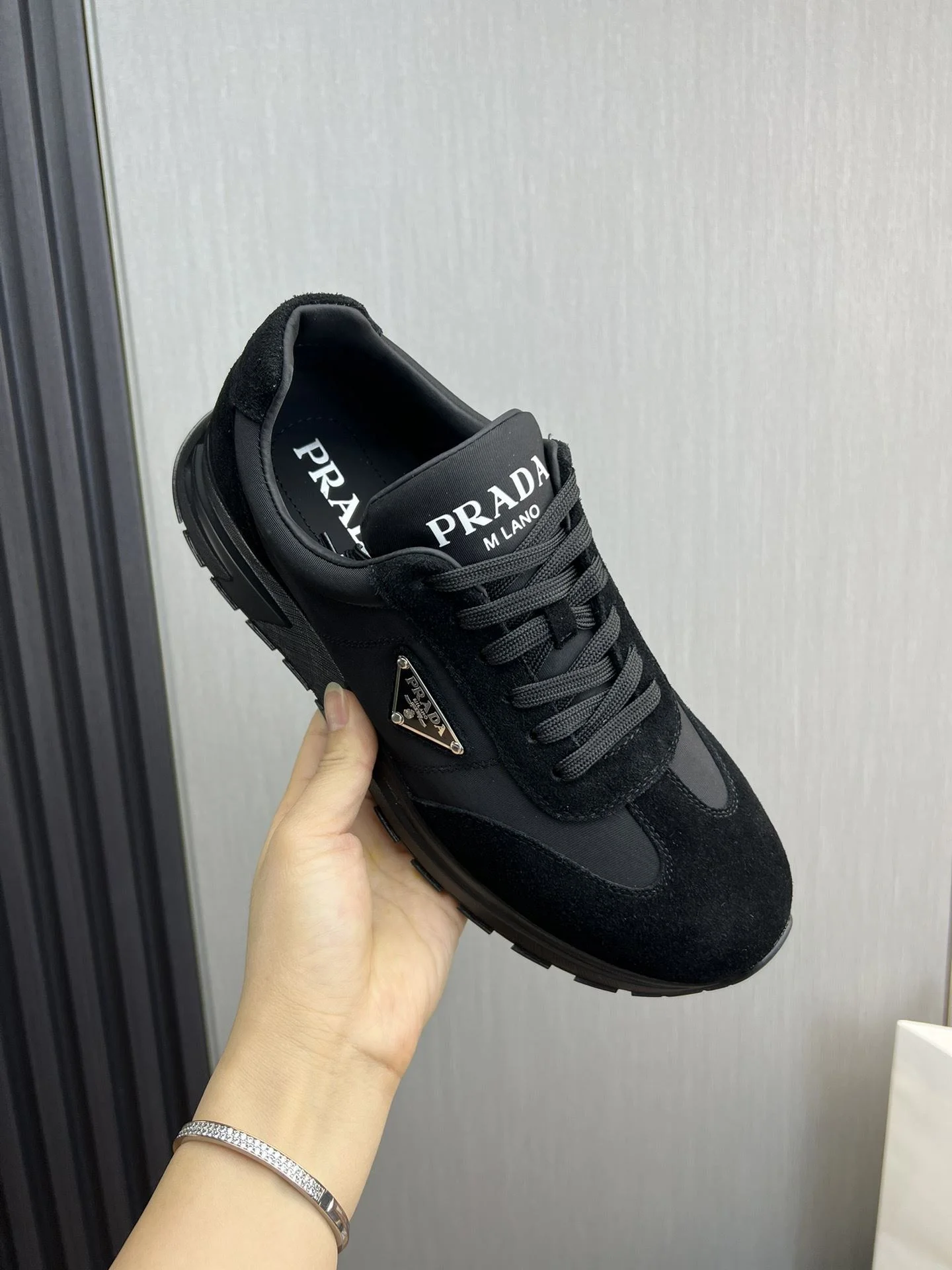 Prada Low Shoes Bright 34152