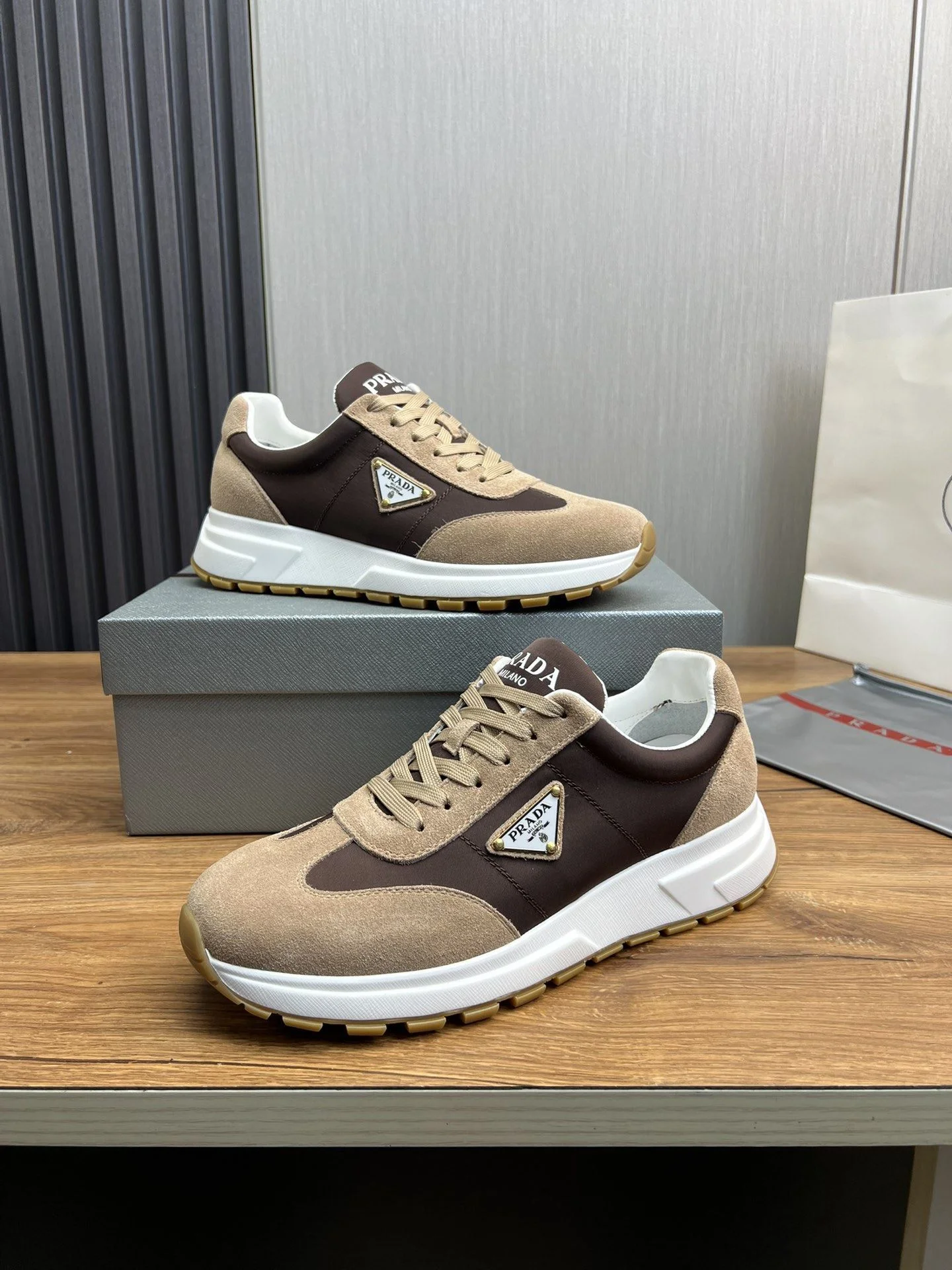 Prada Low Shoes Seasonal 34154