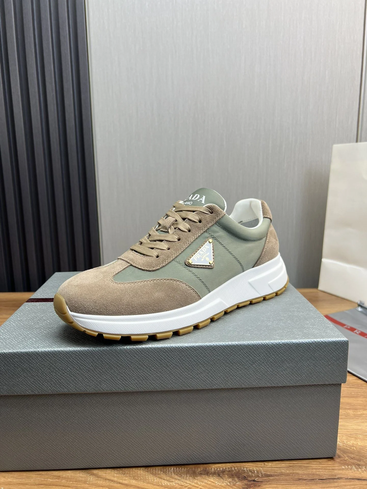 Prada Low Shoes FlexibleFit 34153