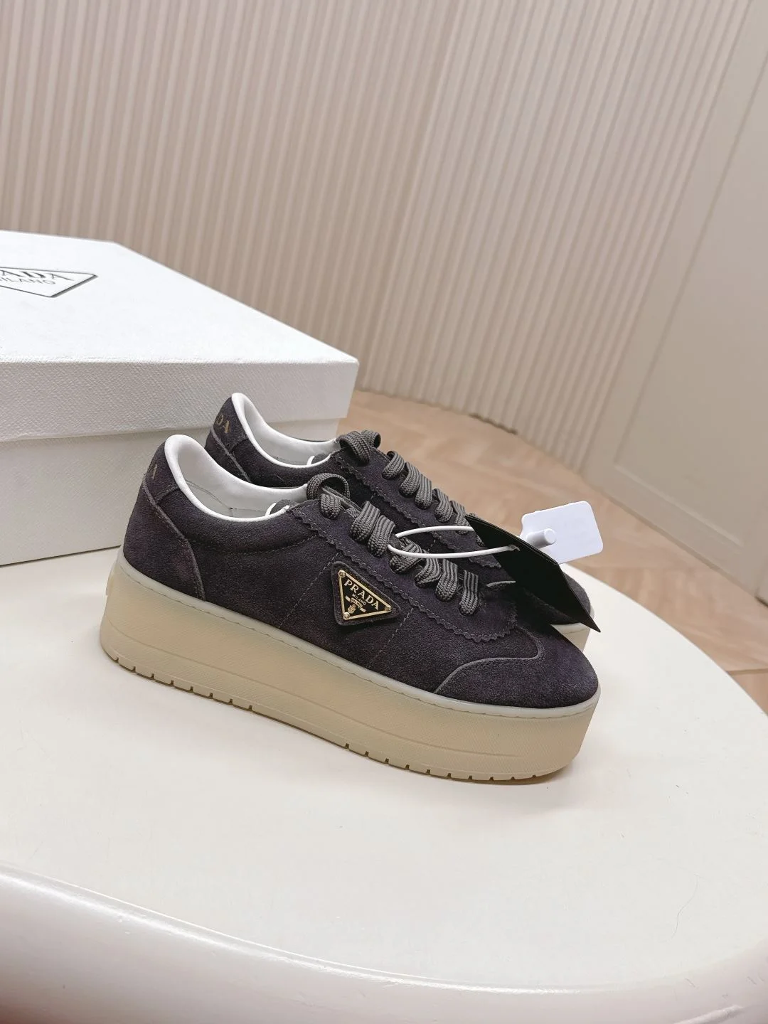 HighQuality Prada Low Shoes 34135