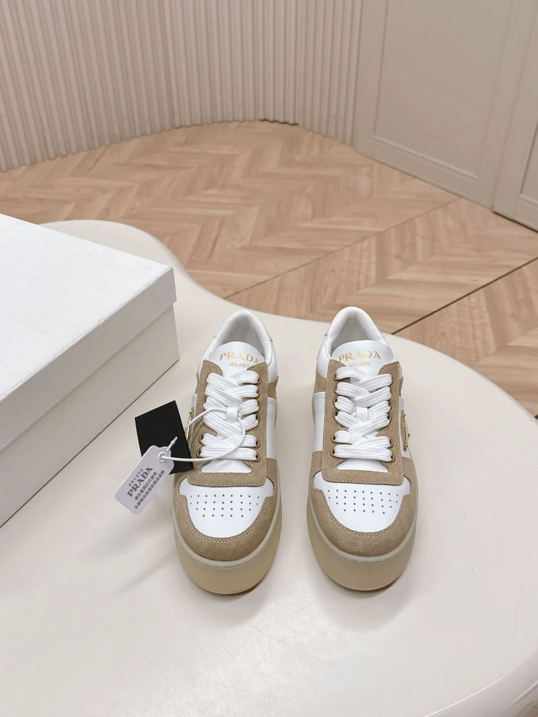 Prada Low Shoes Snug 34130
