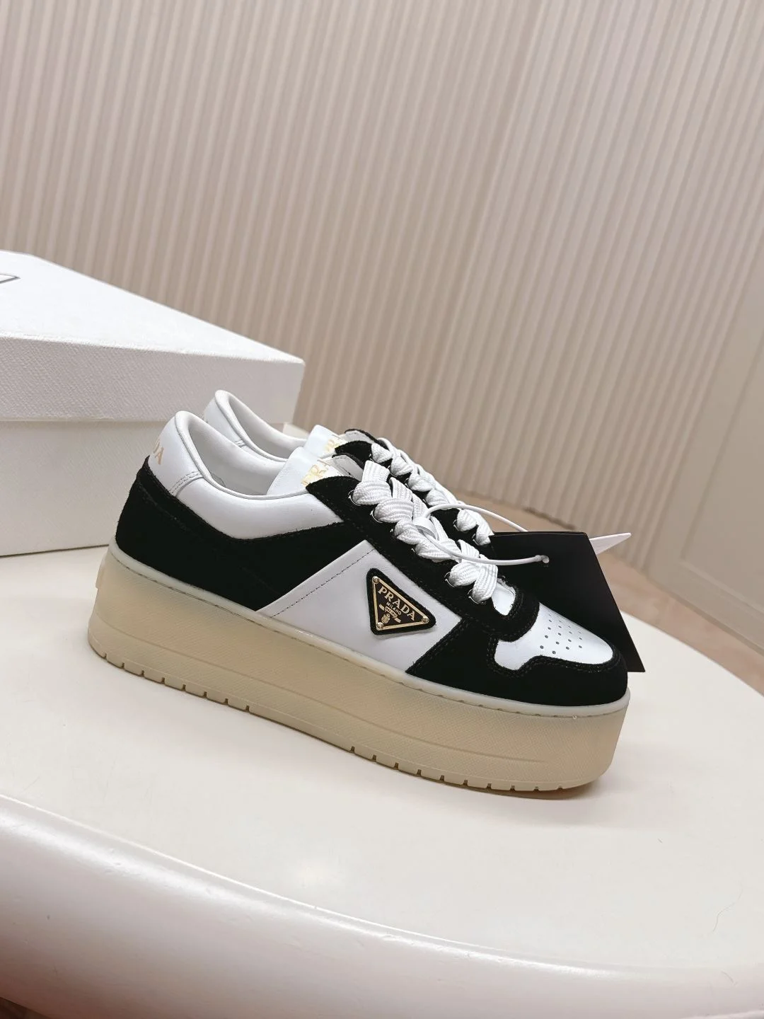 Prada Low Shoes Neat 34141