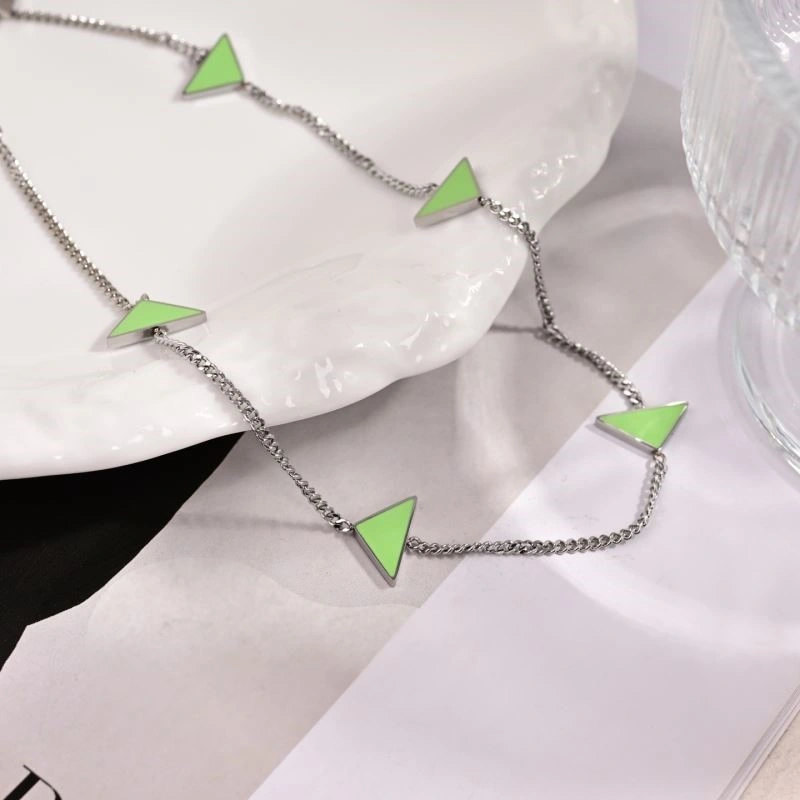 Prada Necklaces UrbanStyle 209669