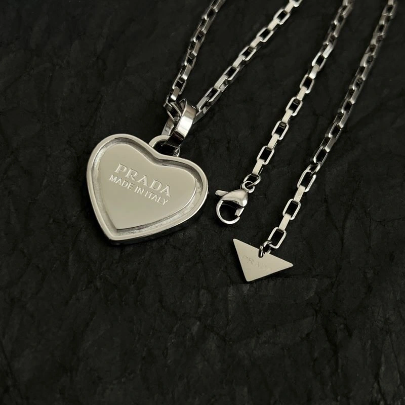 MoistureWicking Prada Necklaces 209666
