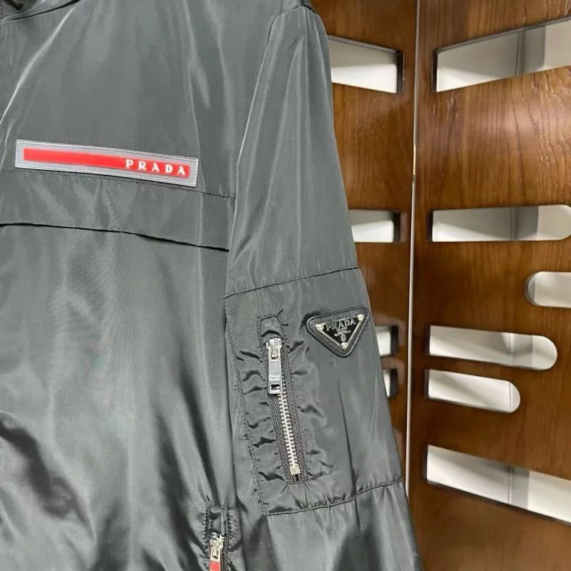 Prada Outwear QuickDry 166748