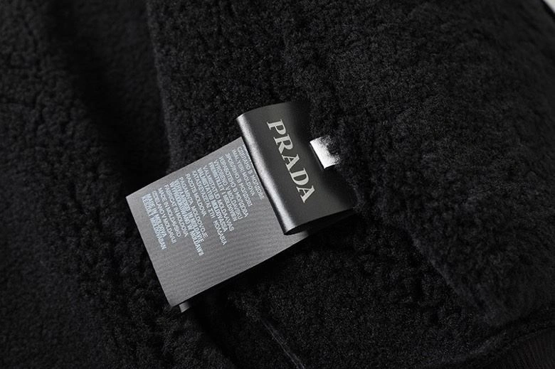 Prada Outwear Thermal 171459