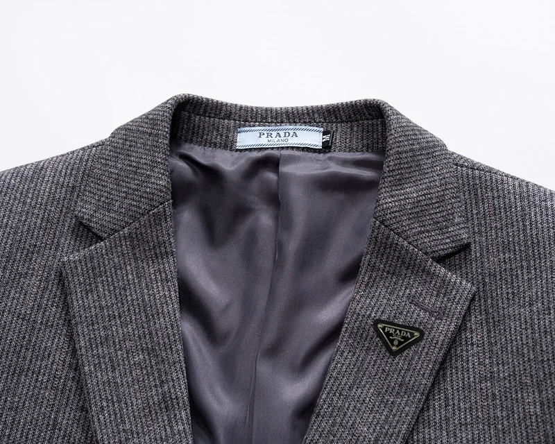 HighPerformance Prada Outwear 166747