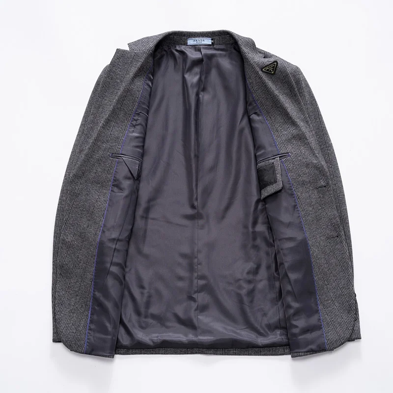 HighPerformance Prada Outwear 166747