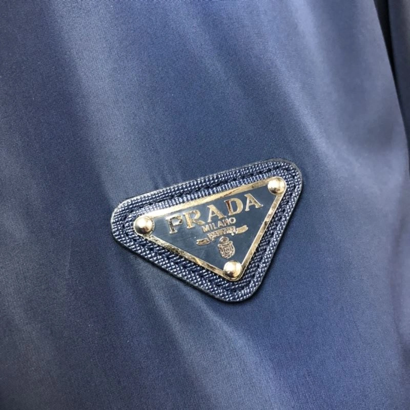 Youthful Prada Outwear 171704