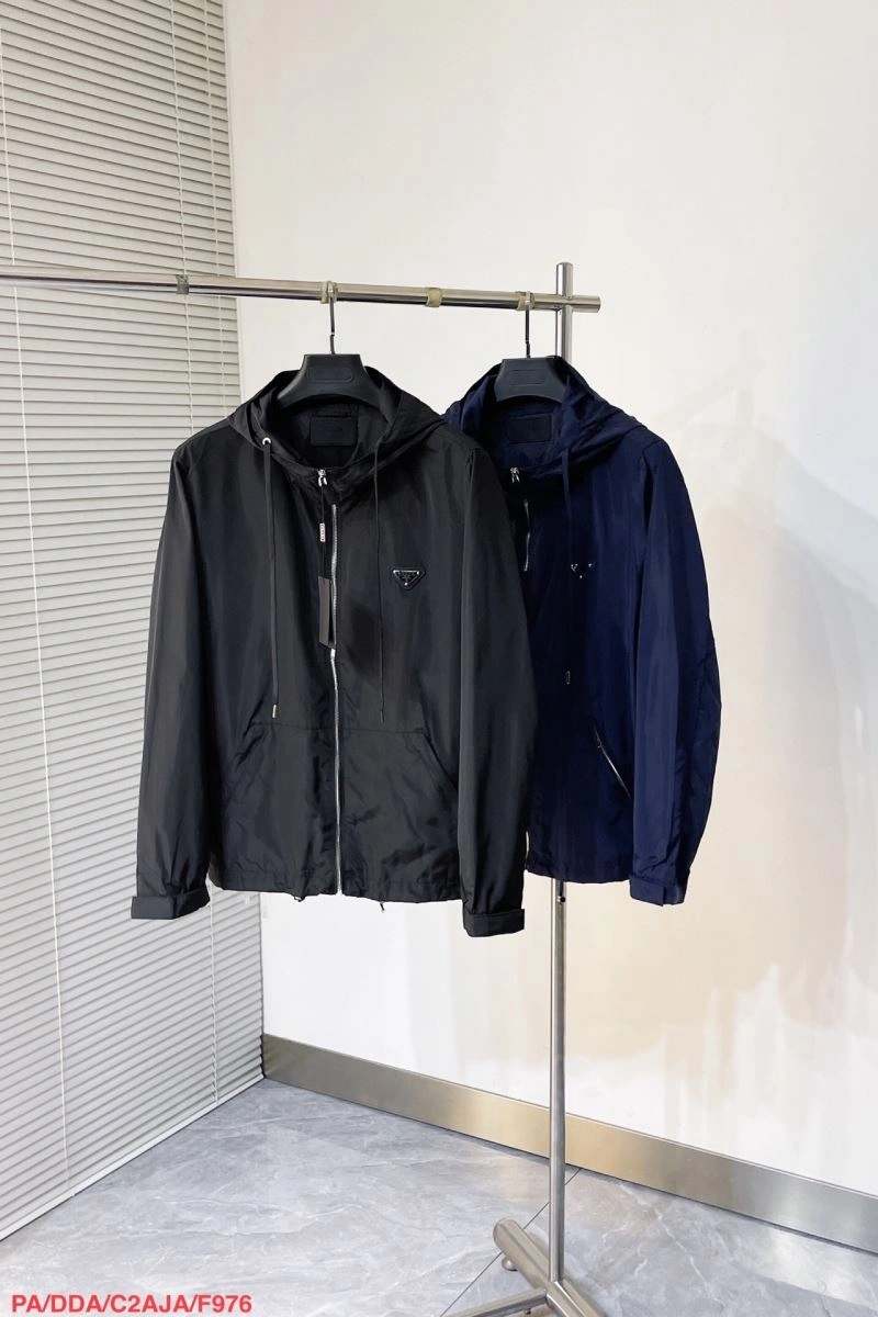 Breathable Prada Outwear 171701