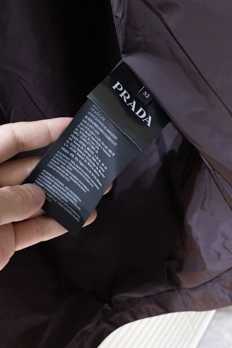 Prada Outwear Sophisticated 171695