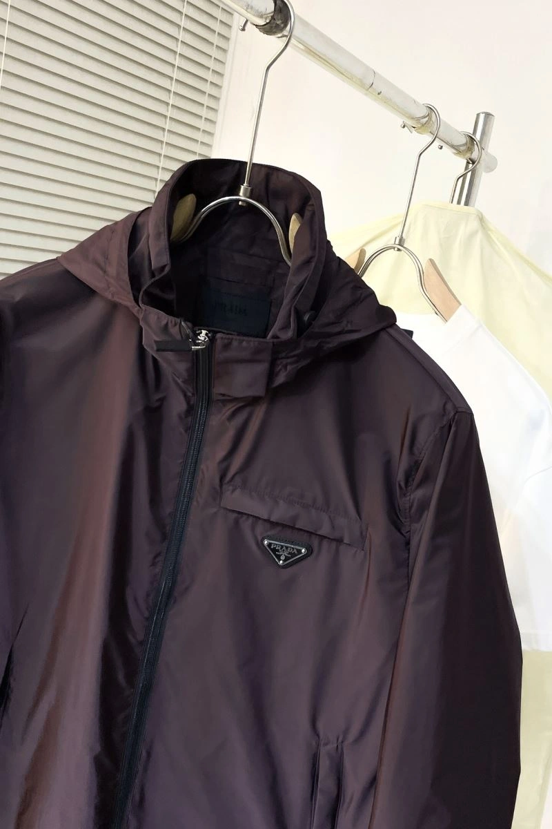 Prada Outwear Sophisticated 171695