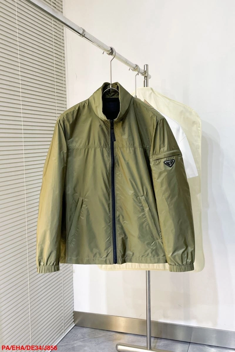 Lightweight Prada Outwear 171731