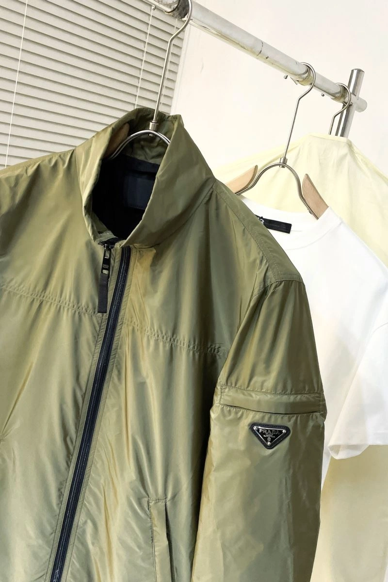 Lightweight Prada Outwear 171731