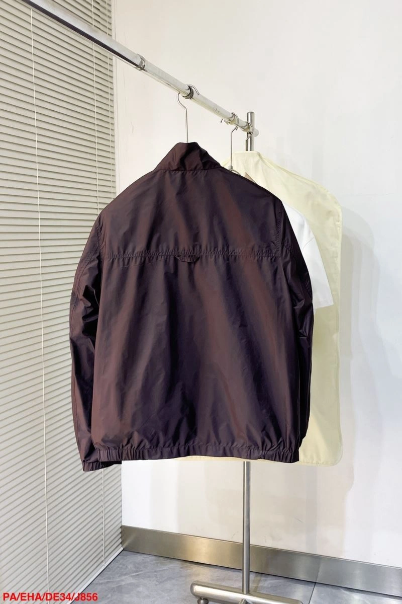 Comfortable Prada Outwear 171686