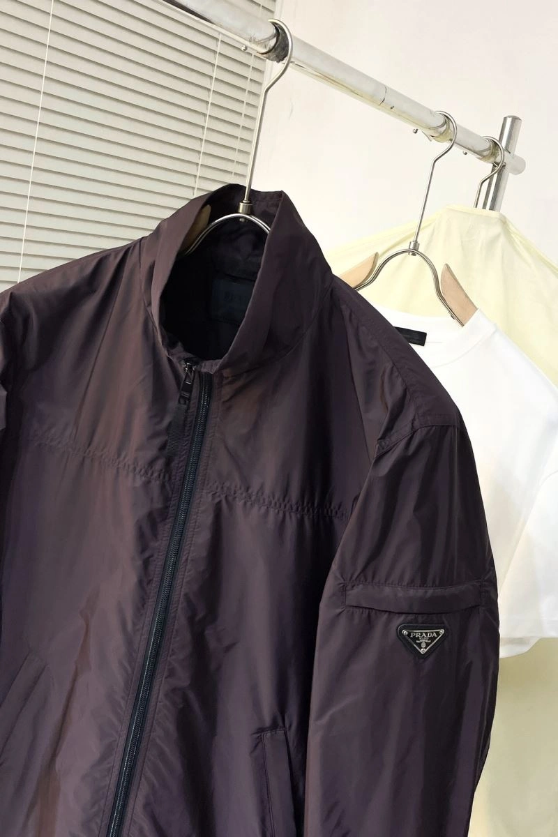 Comfortable Prada Outwear 171686