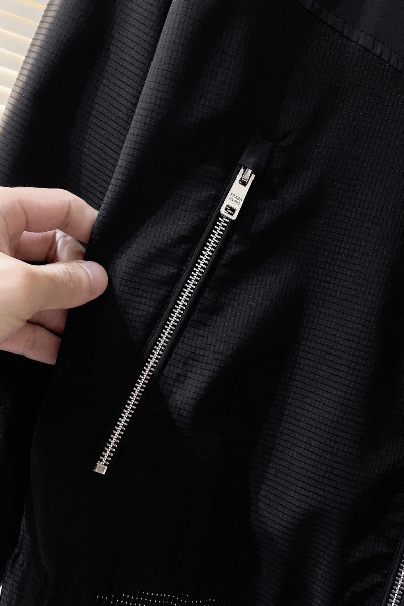 Prada Outwear Breathable 171681