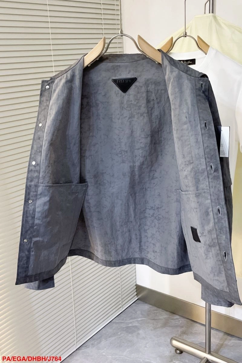 Trendy Prada Outwear 171675