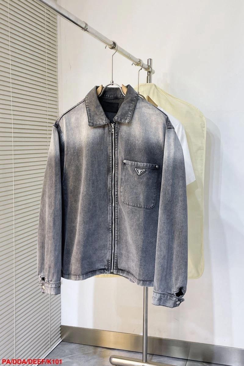 Sleek Prada Outwear 171670