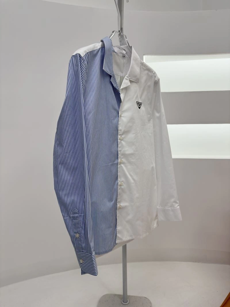 Prada Outwear Effortless 171707