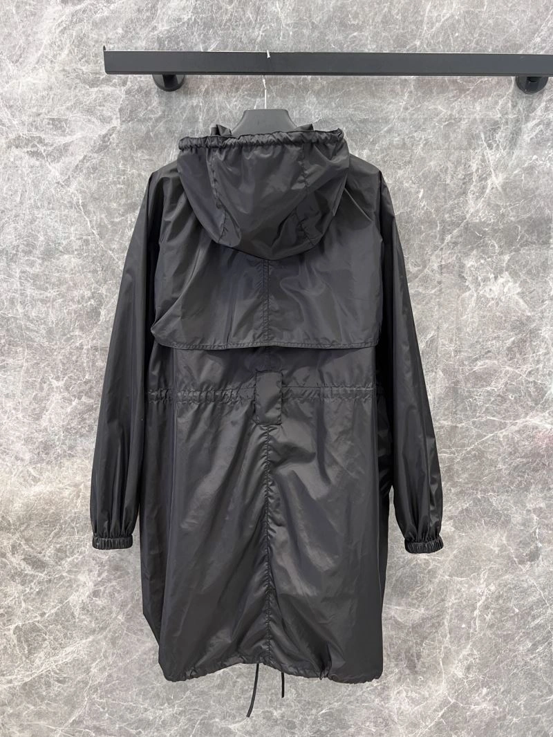 WrinkleFree Prada Outwear 171661
