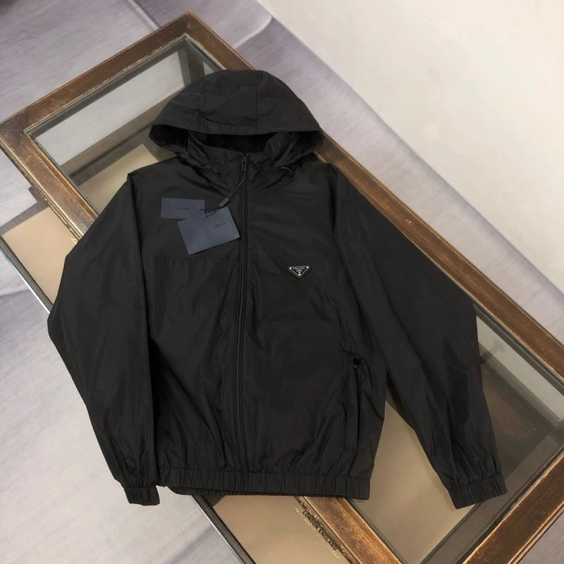 Timeless Prada Outwear 171663